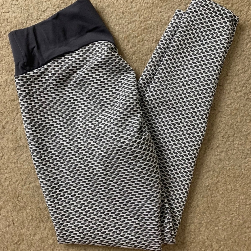 Reposhing jeggings